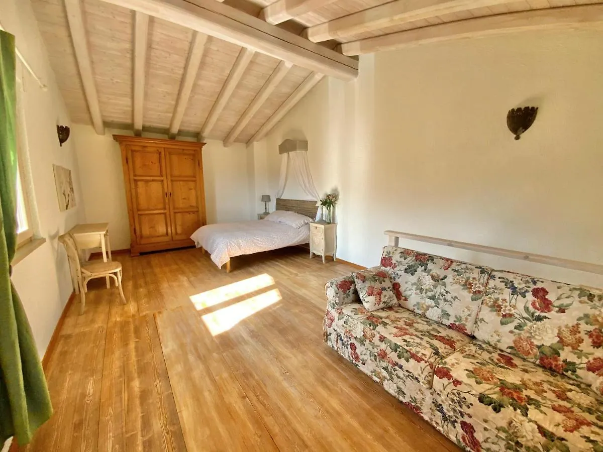 Agriturismo San Lorenzo Di Persegno Toscolano-Maderno Bauernhof