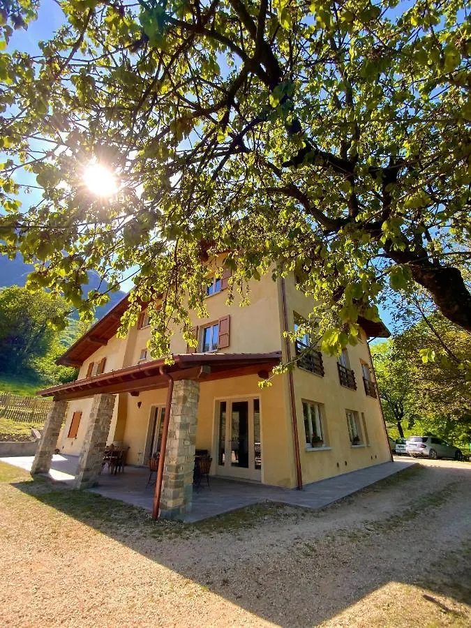 Bauernhof Agriturismo San Lorenzo Di Persegno Toscolano-Maderno Italien