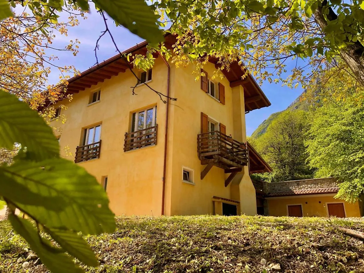 Bauernhof Agriturismo San Lorenzo Di Persegno Toscolano-Maderno Italien